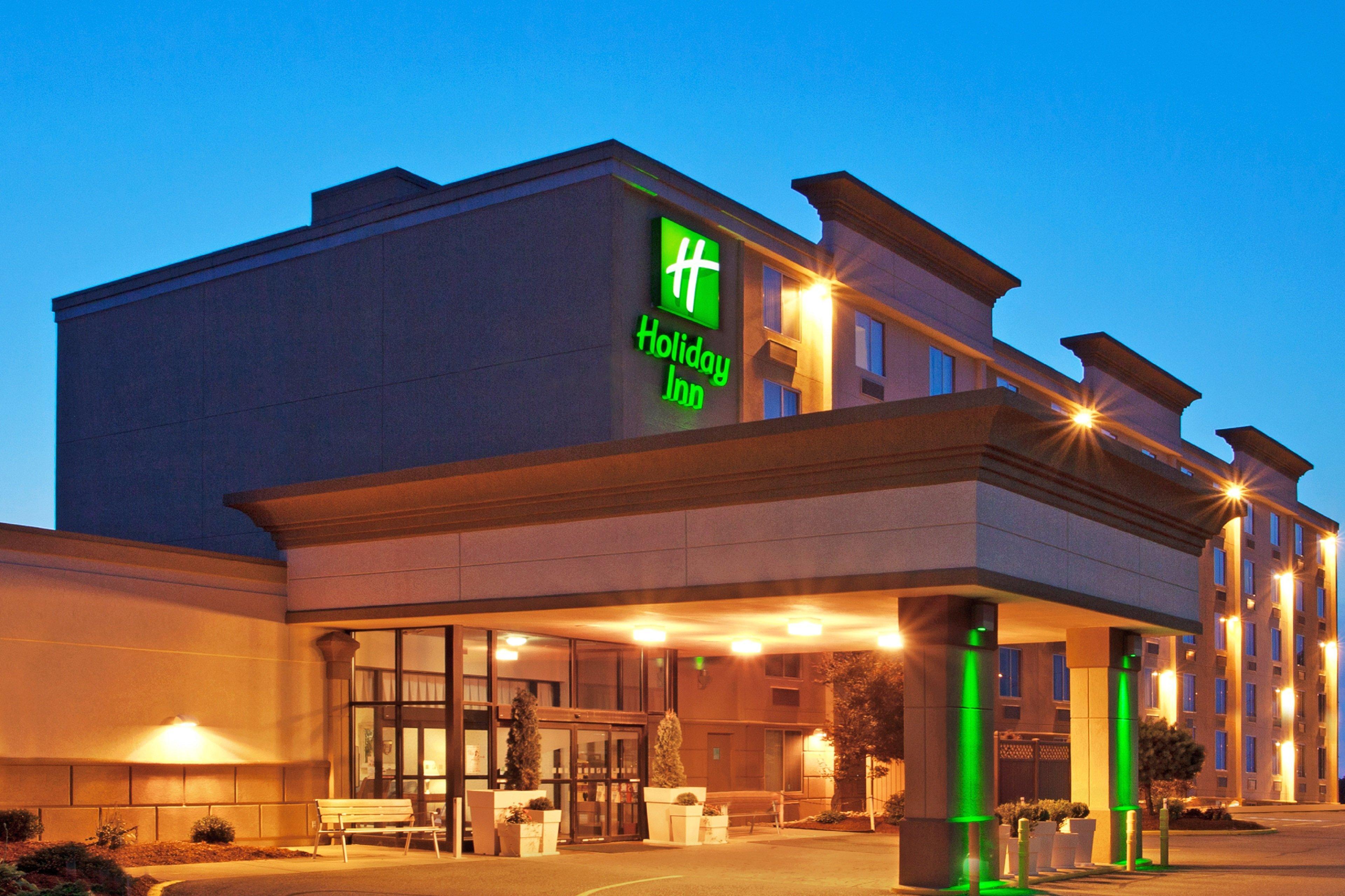 Holiday Inn Weirton-Steubenville Area Exterior photo