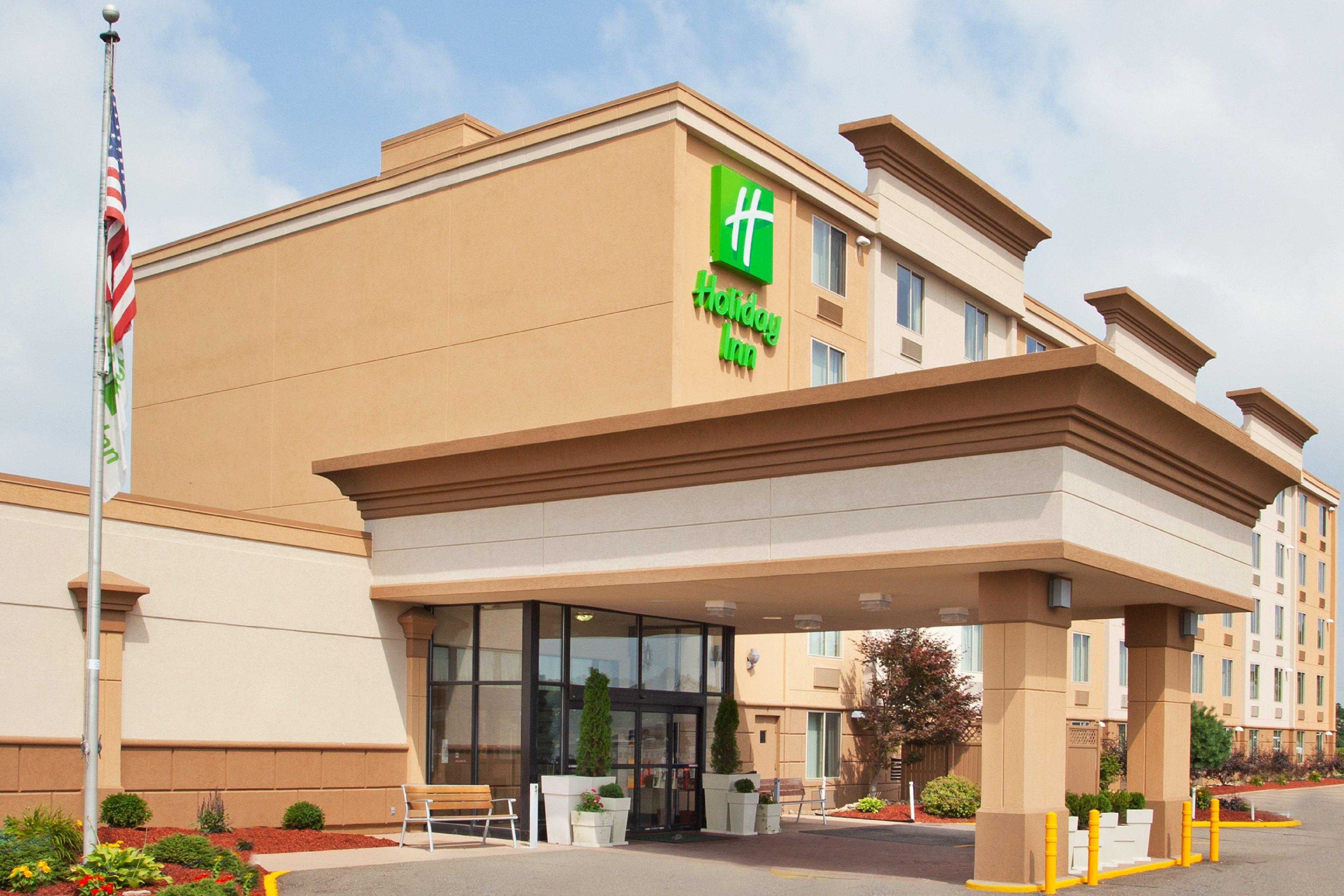 Holiday Inn Weirton-Steubenville Area Exterior photo